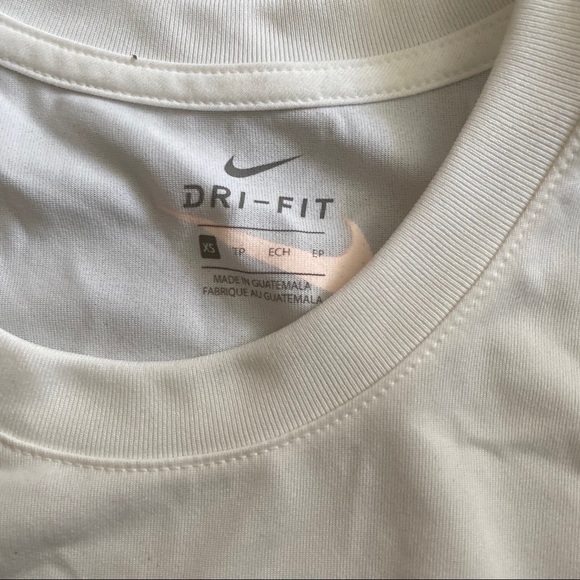 Nike Dry Fit Wake Up Work Out Graphic Tank Top - Picture 3 of 5